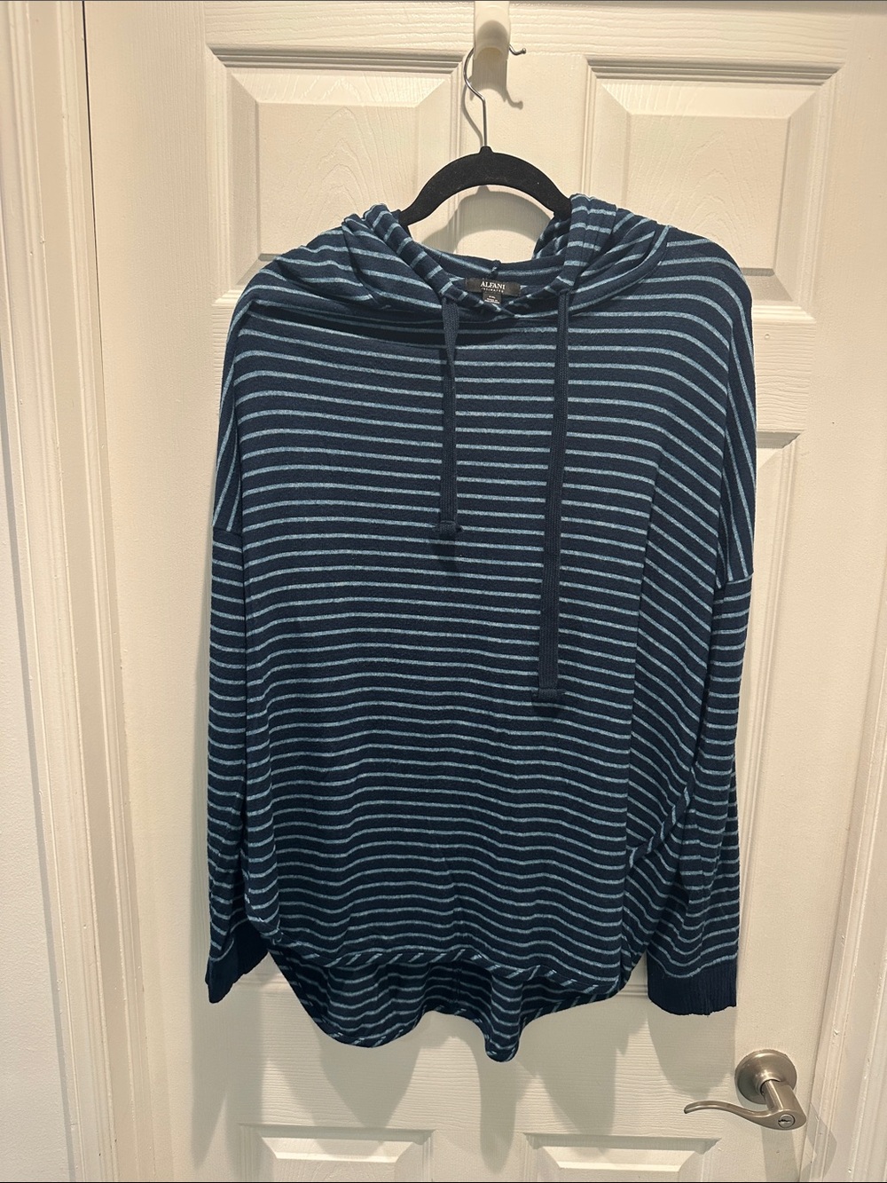 Alfani Navy and Light Blue Striped Hooded Pullover Size XXL